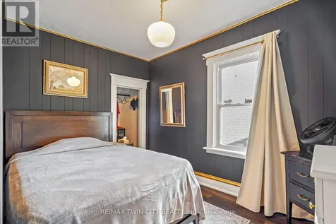 3 Brighton Avenue Brantford ON N3S 1V5