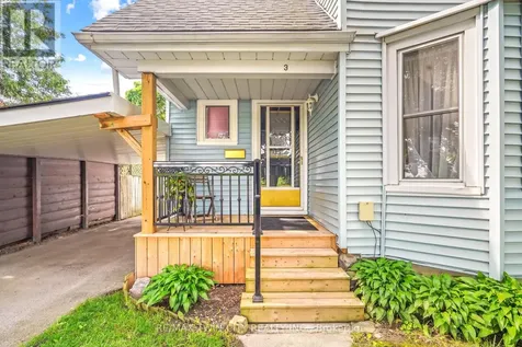 3 Brighton Avenue Brantford ON N3S 1V5