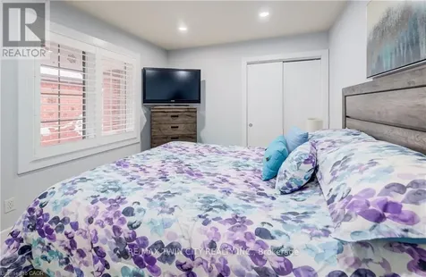 10 Isherwood Avenue Cambridge ON N1R 8L5