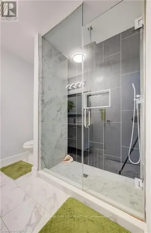 10 Isherwood Avenue Cambridge ON N1R 8L5
