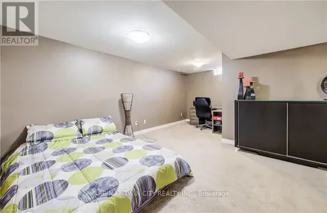 10 Isherwood Avenue Cambridge ON N1R 8L5