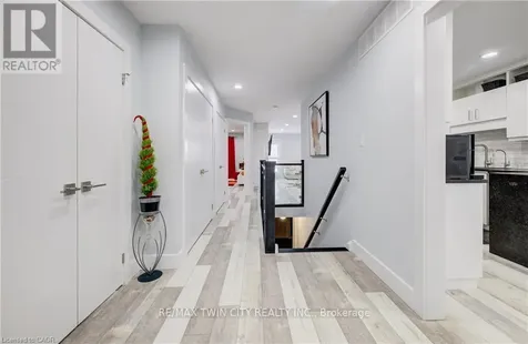 10 Isherwood Avenue Cambridge ON N1R 8L5