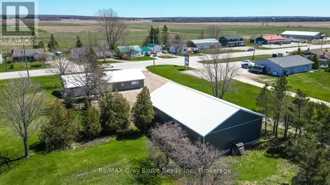 2847 Highway 6 Northern Bruce Peninsula ON N0H 1W0