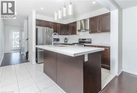 32 Hedges Crescent Stoney Creek ON L8J 1X5