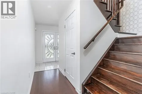 32 Hedges Crescent Stoney Creek ON L8J 1X5
