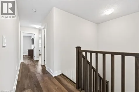 26 Granite Ridge Trail Waterdown ON L8B 1Y4