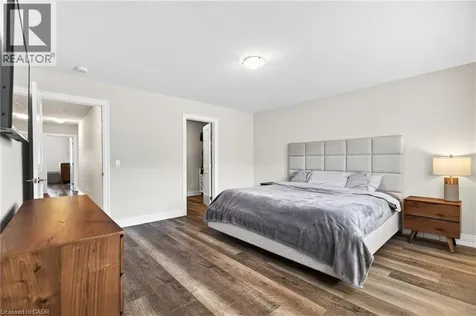 26 Granite Ridge Trail Waterdown ON L8B 1Y4
