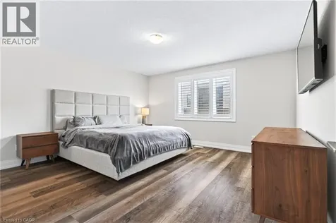 26 Granite Ridge Trail Waterdown ON L8B 1Y4