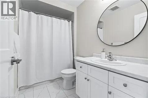 26 Granite Ridge Trail Waterdown ON L8B 1Y4