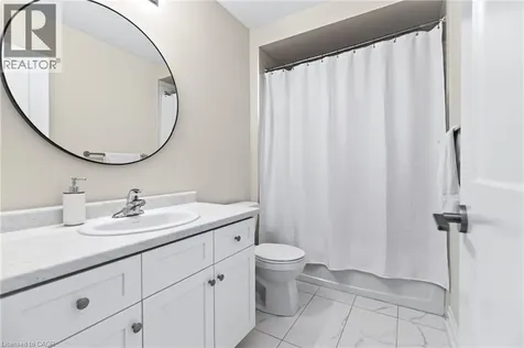 26 Granite Ridge Trail Waterdown ON L8B 1Y4