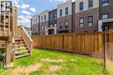 26 Granite Ridge Trail Waterdown ON L8B 1Y4