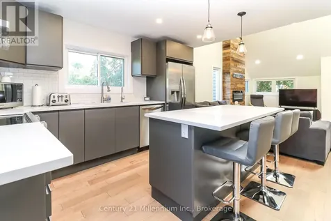 194 Escarpment Crescent Collingwood ON L9Y 5B4