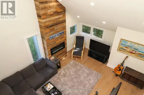 194 Escarpment Crescent Collingwood ON L9Y 5B4
