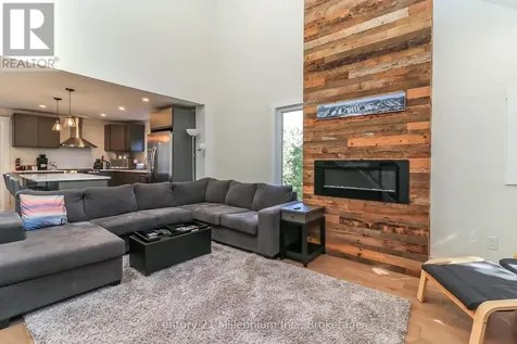 194 Escarpment Crescent Collingwood ON L9Y 5B4