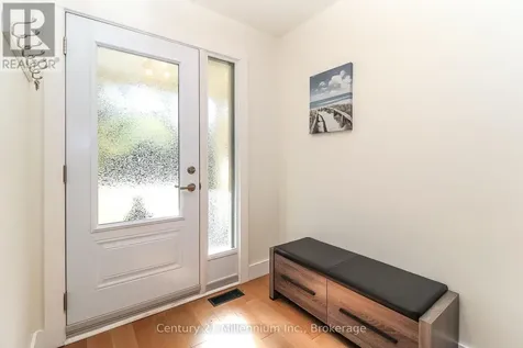 194 Escarpment Crescent Collingwood ON L9Y 5B4