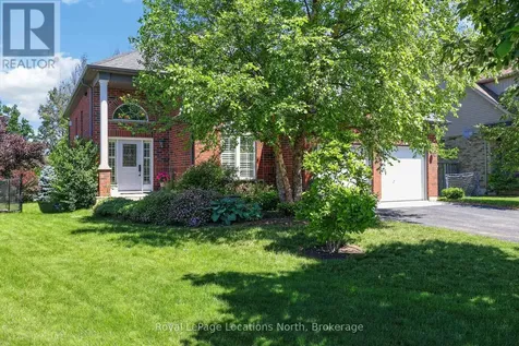47 Chamberlain Crescent Collingwood ON L9Y 0C9