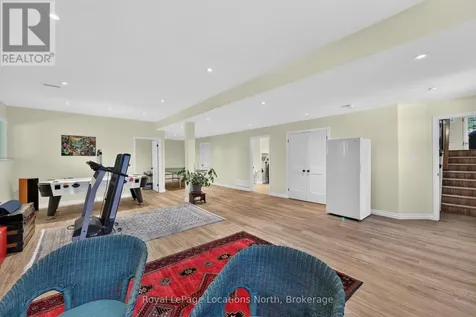 47 Chamberlain Crescent Collingwood ON L9Y 0C9