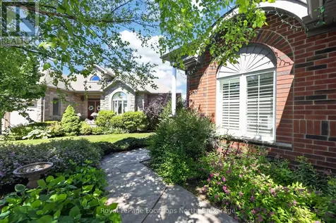 47 Chamberlain Crescent Collingwood ON L9Y 0C9