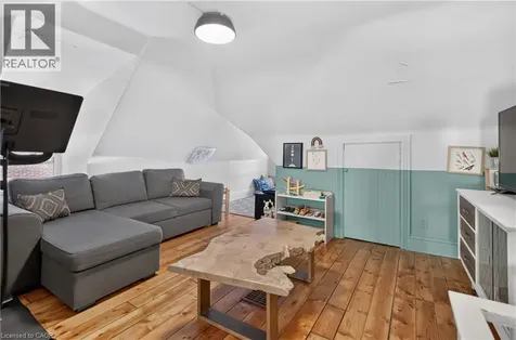 135 Catharine Street South Hamilton ON L8N 2J6