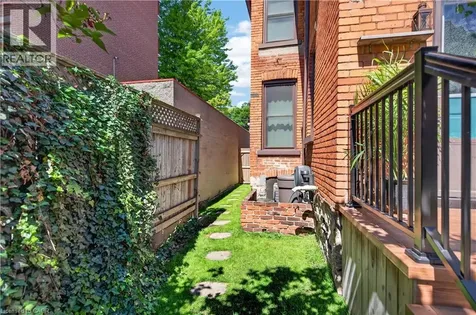 135 Catharine Street South Hamilton ON L8N 2J6