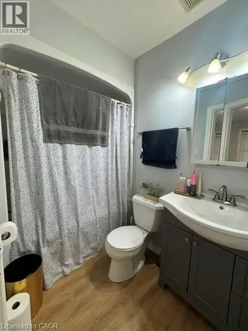 54 Walter Street Kitchener ON N2G 1S1