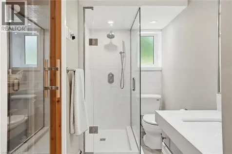 5 Maple Avenue Flamborough ON L9H 4W3