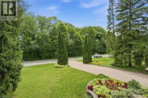 5 Maple Avenue Flamborough ON L9H 4W3