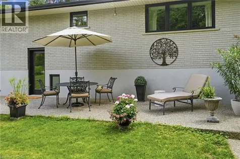 5 Maple Avenue Flamborough ON L9H 4W3