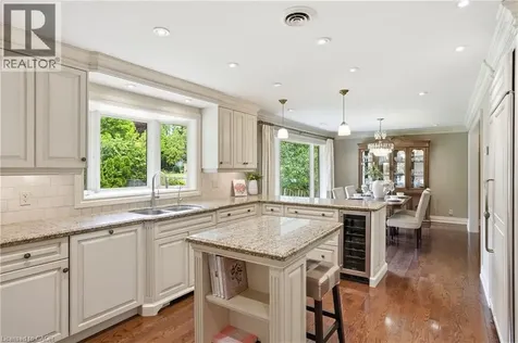 5 Maple Avenue Flamborough ON L9H 4W3