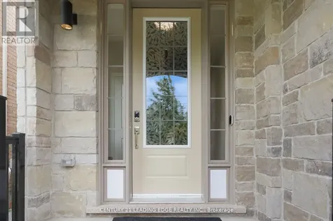 27 Christine Elliott Avenue Whitby ON L1P 0B8