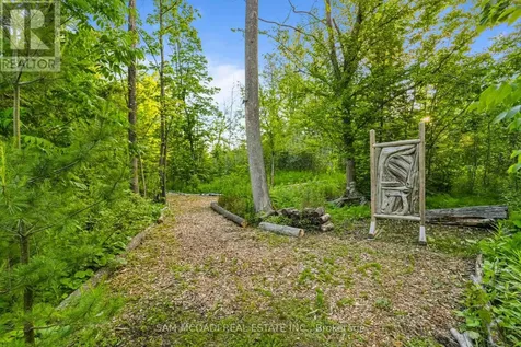 2814 Forks Of The Credit Road Caledon ON L7K 2H5
