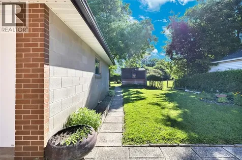 2680 Jos St. Louis Windsor ON N8T 2M6