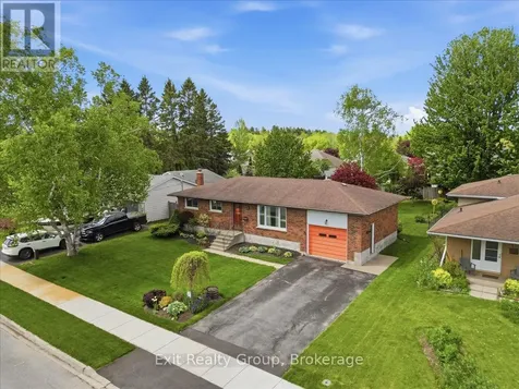 98 Division Street South Brighton ON K0K 1H0