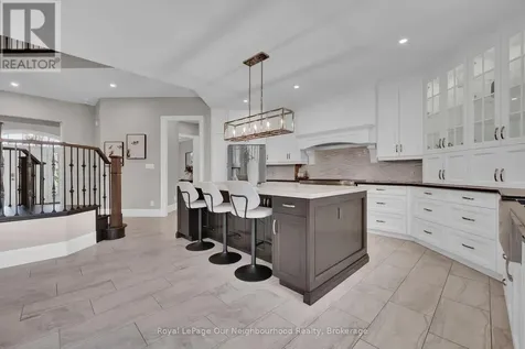 9 Powers Court Clarington ON L0B 1M0