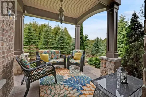 9 Powers Court Clarington ON L0B 1M0