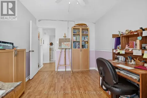 1785 Frobisher Lane Ottawa ON K1G 3T7