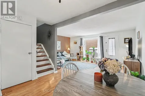 7882 Jeanne D'arc Boulevard Ottawa ON K1C 2B9