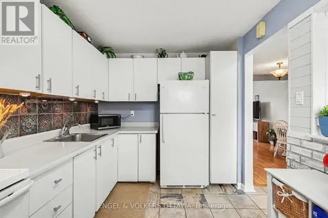 7882 Jeanne D'arc Boulevard Ottawa ON K1C 2B9