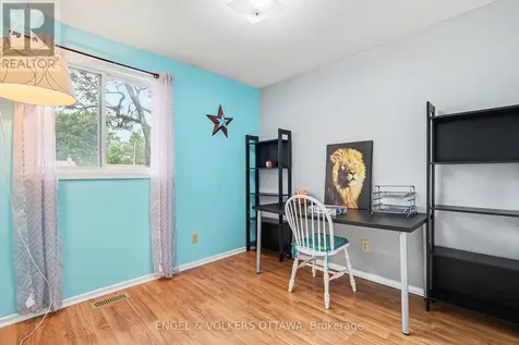 7882 Jeanne D'arc Boulevard Ottawa ON K1C 2B9