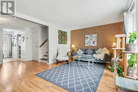 7882 Jeanne D'arc Boulevard Ottawa ON K1C 2B9
