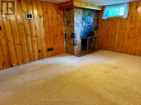 474 Fraser Street Pembroke ON K8A 1Y7