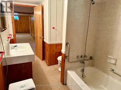 474 Fraser Street Pembroke ON K8A 1Y7