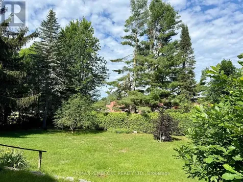 474 Fraser Street Pembroke ON K8A 1Y7