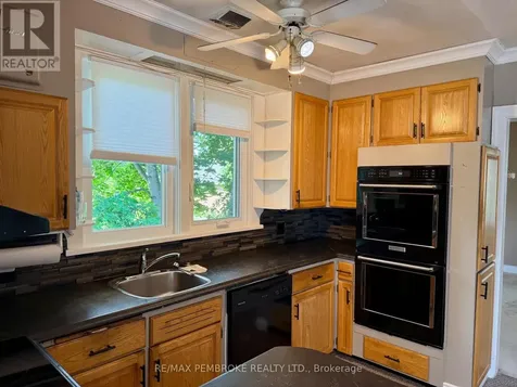 474 Fraser Street Pembroke ON K8A 1Y7