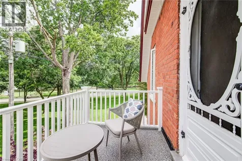 138 Water Street South Kitchener ON N2G 1Z5