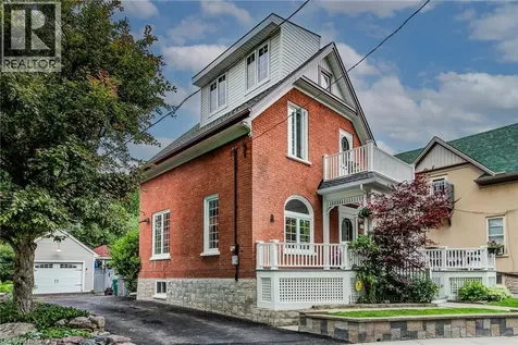138 Water Street South Kitchener ON N2G 1Z5