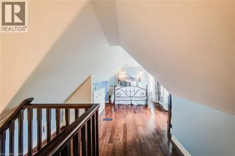 138 Water Street South Kitchener ON N2G 1Z5