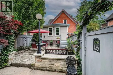 138 Water Street South Kitchener ON N2G 1Z5