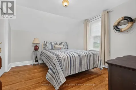 21 Lakeview Avenue West Kearney ON P0A 1M0
