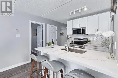 21 Dawson Drive Collingwood ON L9Y 5B4